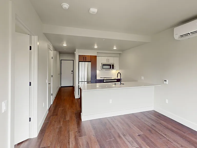 Capitol Hilltop Apartments — Photo 46