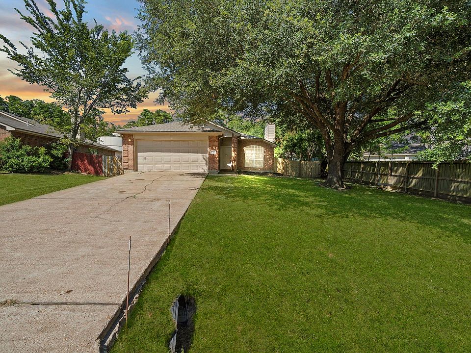 1st image of 10506 Scenic Dr