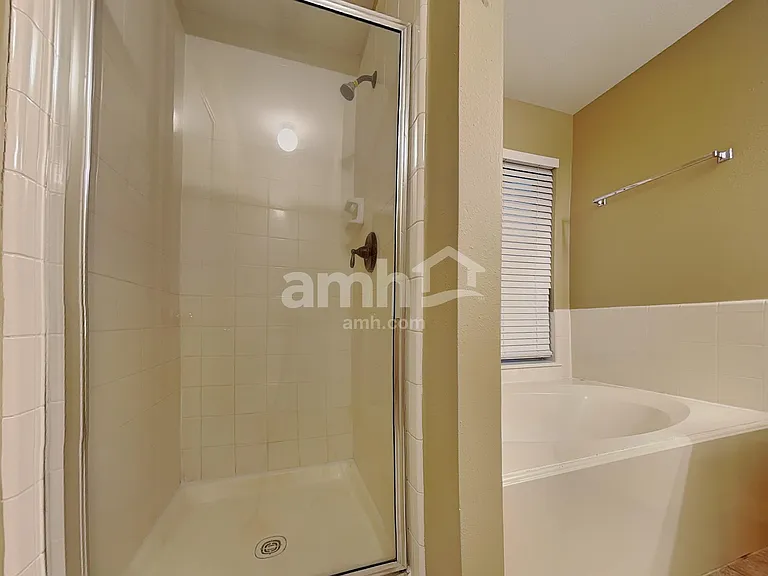 20322 Linden Tree Dr — Photo 14