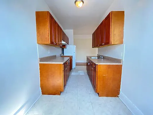 Rented by Queens Apartments Realty LLC | media 14