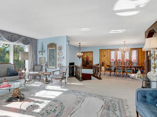 2708 East 66th Street image 4 of 23