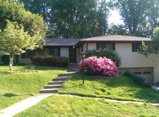 5903 Osceola Rd, Bethesda, MD 20816