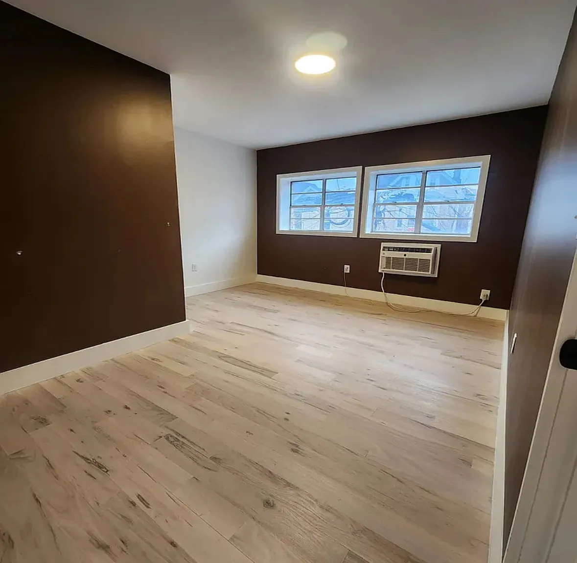 2 bed, $1,999 — Photo 2