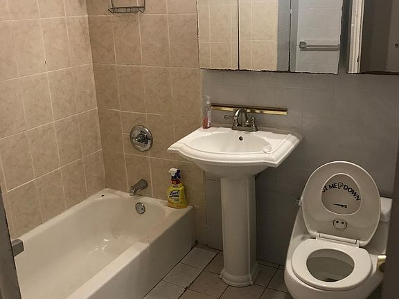 4th image of 3471 Mickle Ave #1