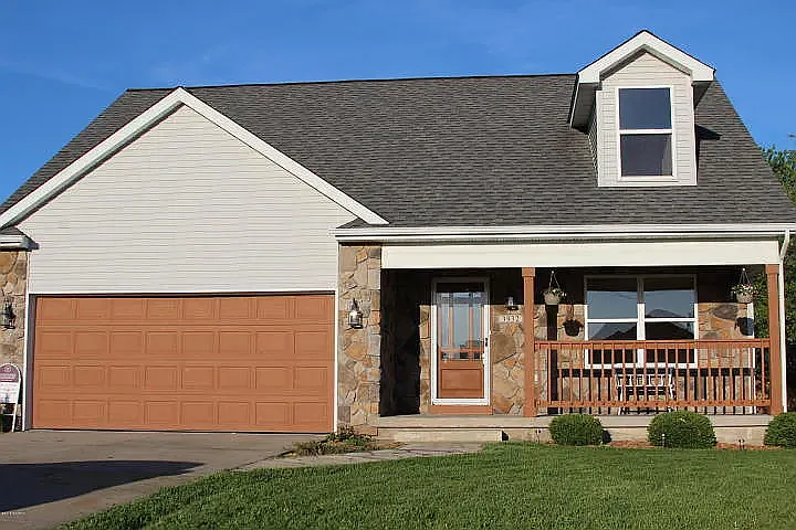 3932 Country Meadows Dr