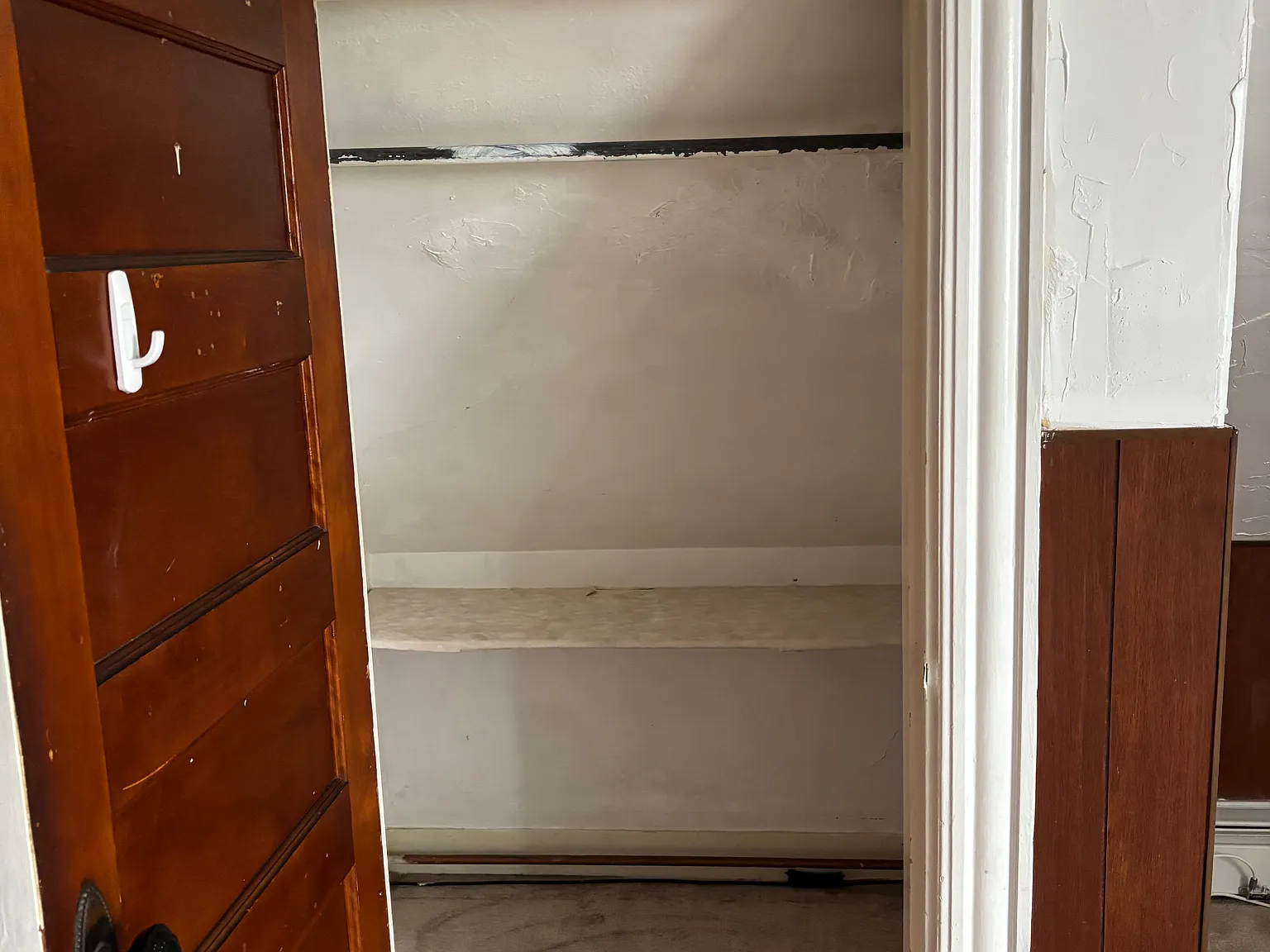 2 bed, 650 sqft, $2,400 — Photo 4