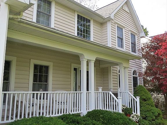 5th image of 7822 Wildberry Ct