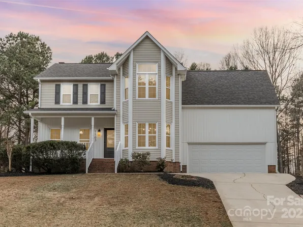 1163 Hummingbird Ln, Rock Hill, SC 29732