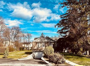 212 Prospect Ave, White Plains, NY 10607