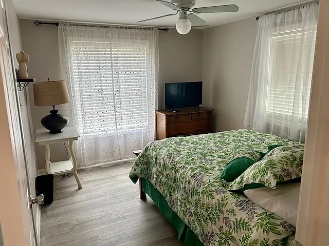 Bedroom 1 - with Smart TV