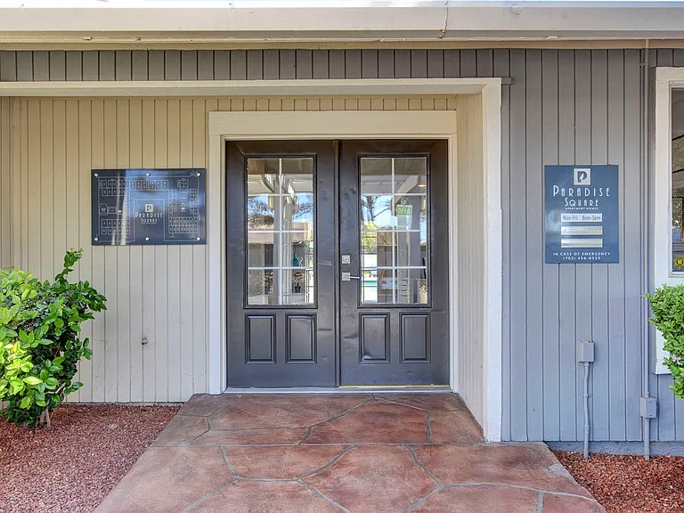 Paradise Square | Apartments For Rent in Las Vegas