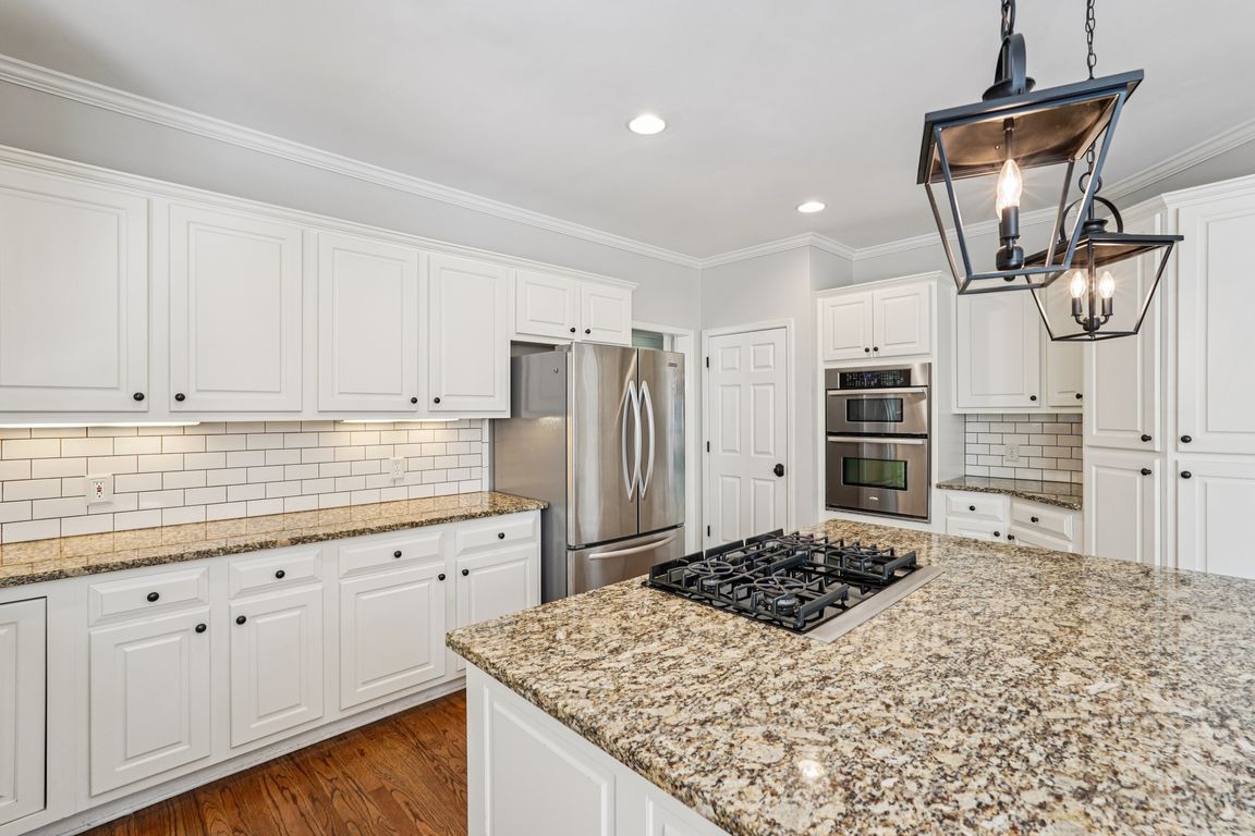 next background image