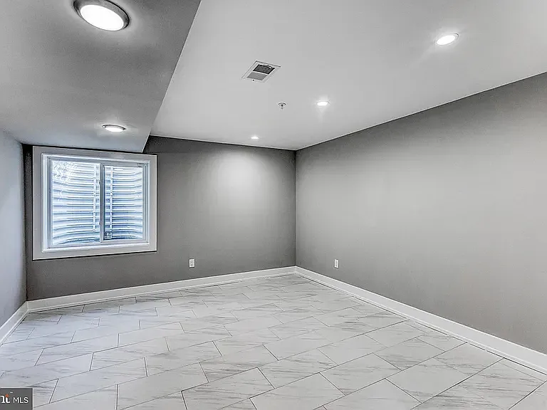 2103 N Philip St — Photo 16