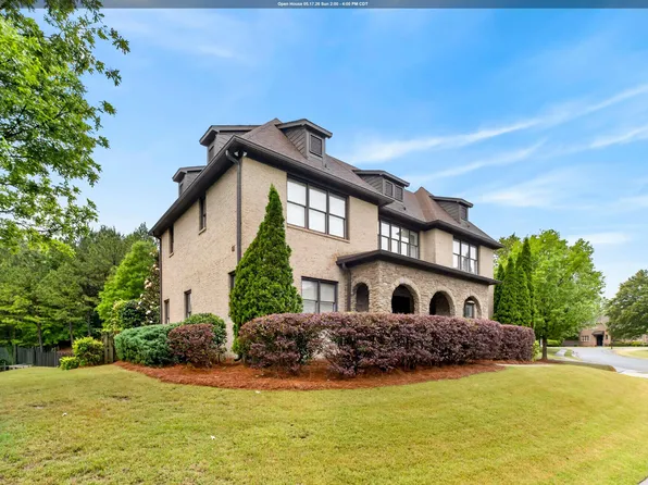795 Hampden Place Cir, Vestavia, AL 35242