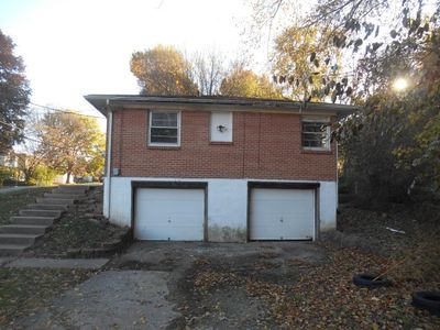 10321 E 18th St, Independence, MO, 64052