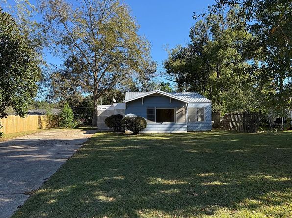 1209 Cannon Rd, Dothan, AL 36301