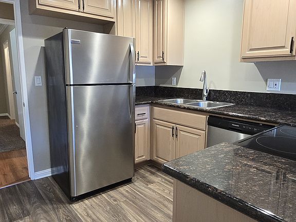 4th image of 830 Bonita Ave #834