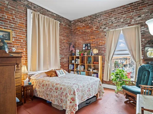 509 Delaware St APT 501, Kansas City, MO 64105