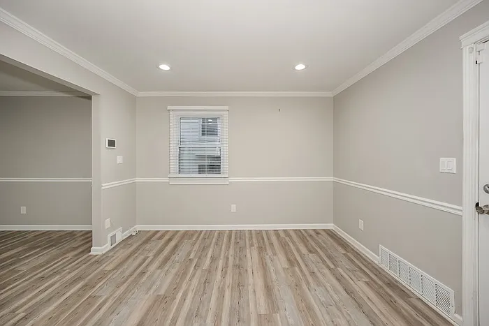 3 bed, 2.5 bath, 1314 sqft, $1,845 — Photo 4
