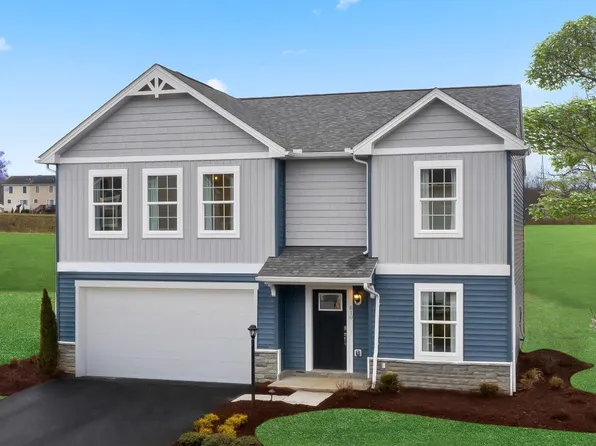 610 Links Dr, Maidsville, WV 26541