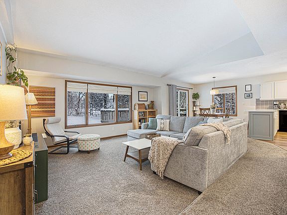 4th image of 5230 Division Ave NE