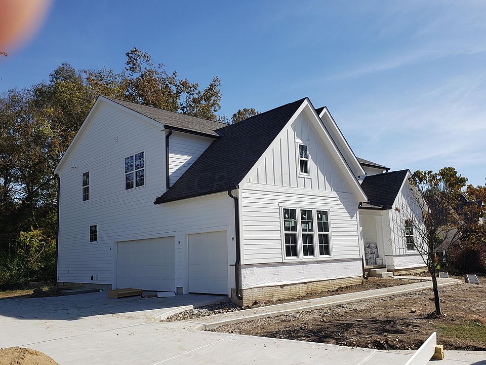 2nd image of 2044 Scioto Pointe Ln