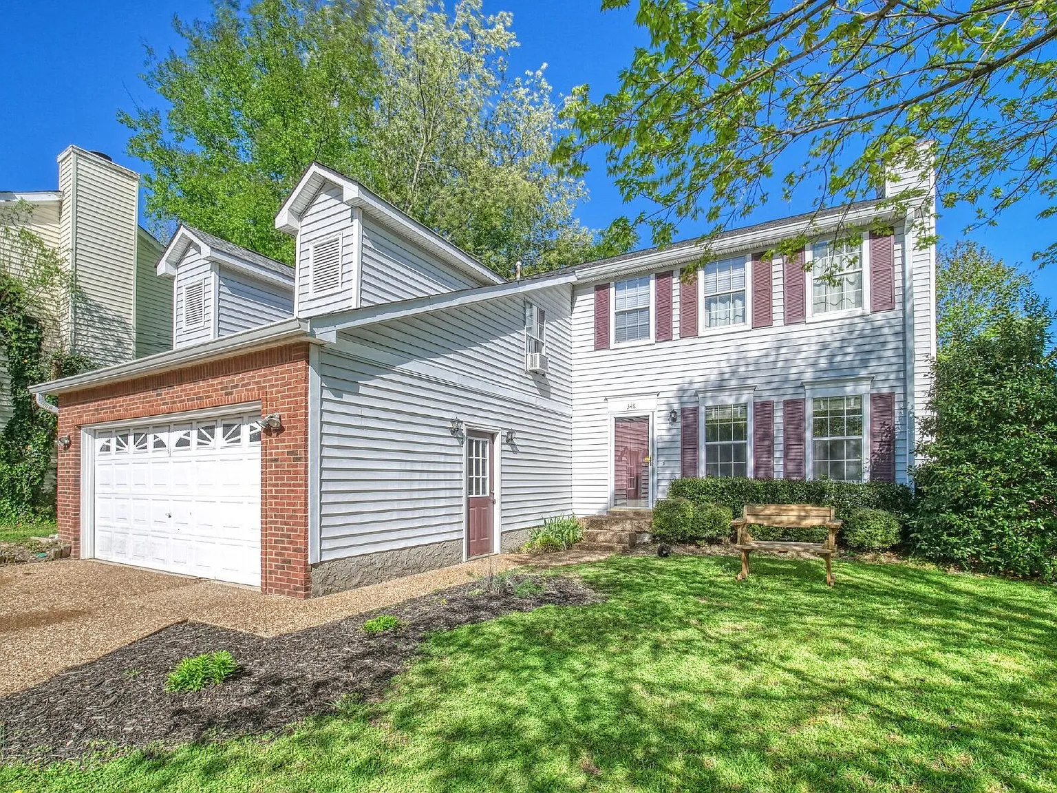 3 bed, 3.0 bath, 1820 sqft, $2,500 — Photo 1