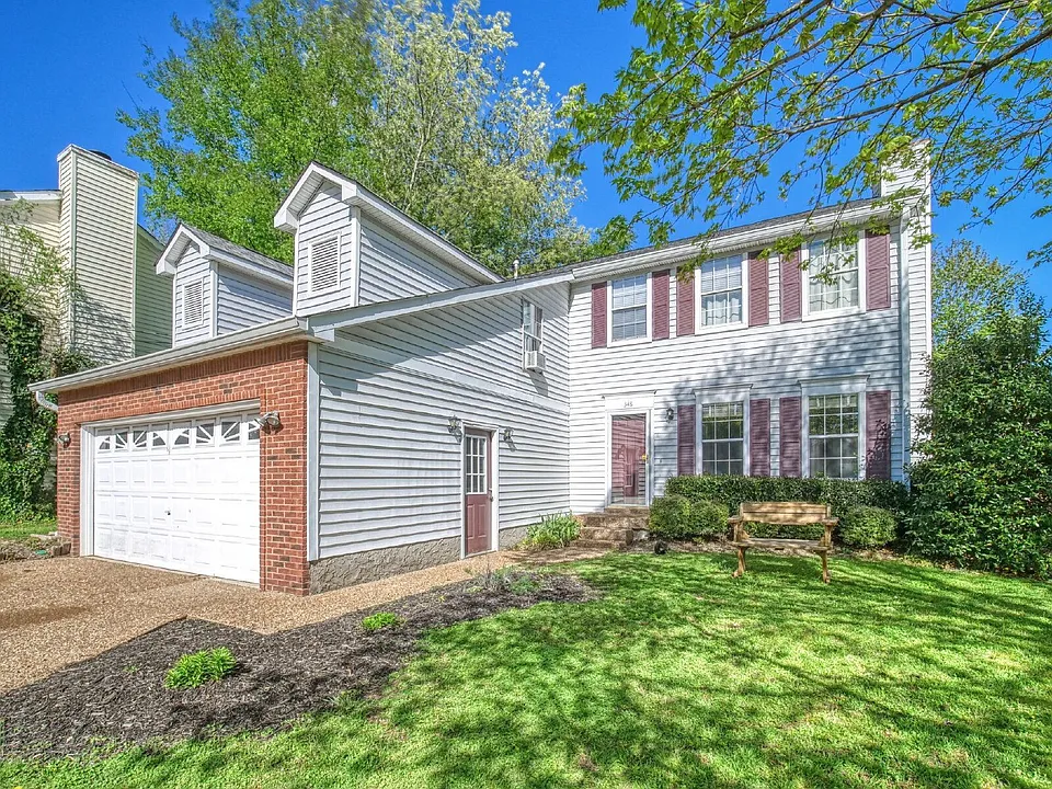 348 N Birchwood Dr
