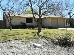1st image of 203 Fairlane Dr