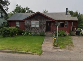 606 Smithfield Rd, North Providence, RI 02904