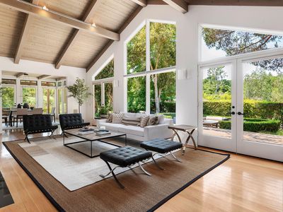 926 Mission Ridge Rd, Santa Barbara, CA, 93103
