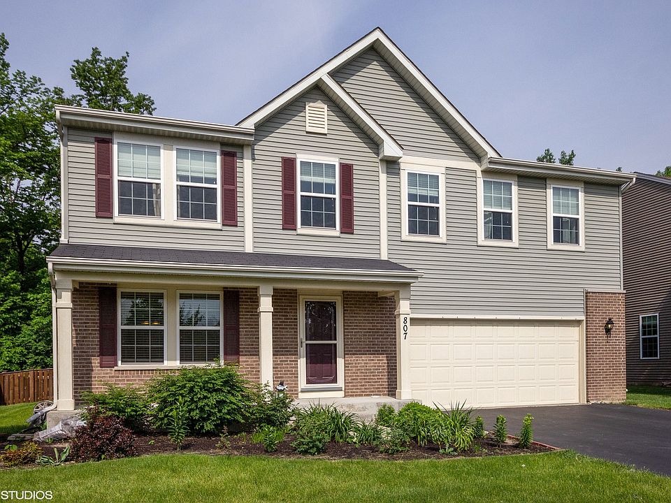 1st image of 807 Fleetwood Dr