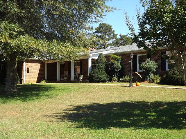 1st image of 149 Randolph Dr