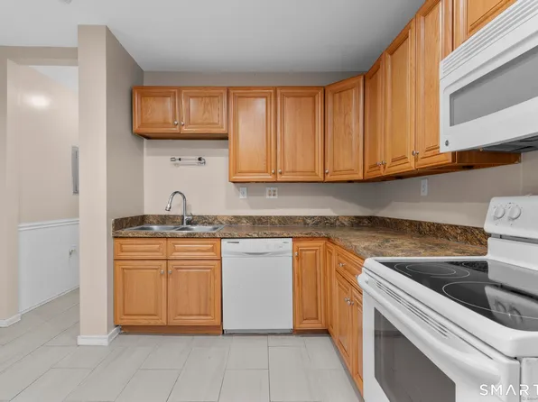 329 Broad St APT 1, New Britain, CT 06053