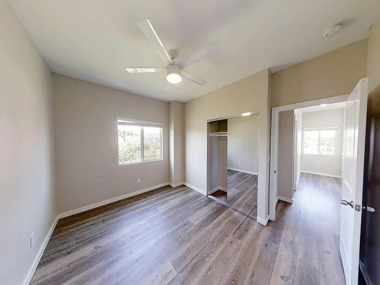 5327 W Falls View Dr — Photo 10