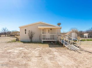 937 E Old Pomerene Rd, Benson, AZ 85602