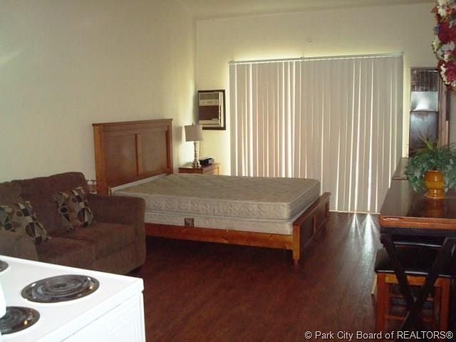 1st image of 2235 Sidewinder Dr #435