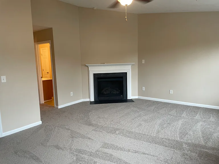 1211 Canyon Rock Ct #102 — Photo 23