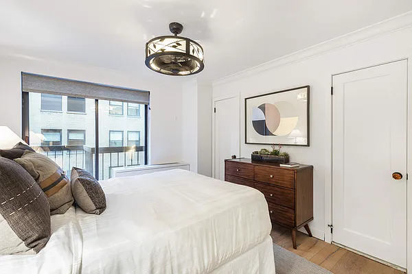 Sold by Compass | media 8