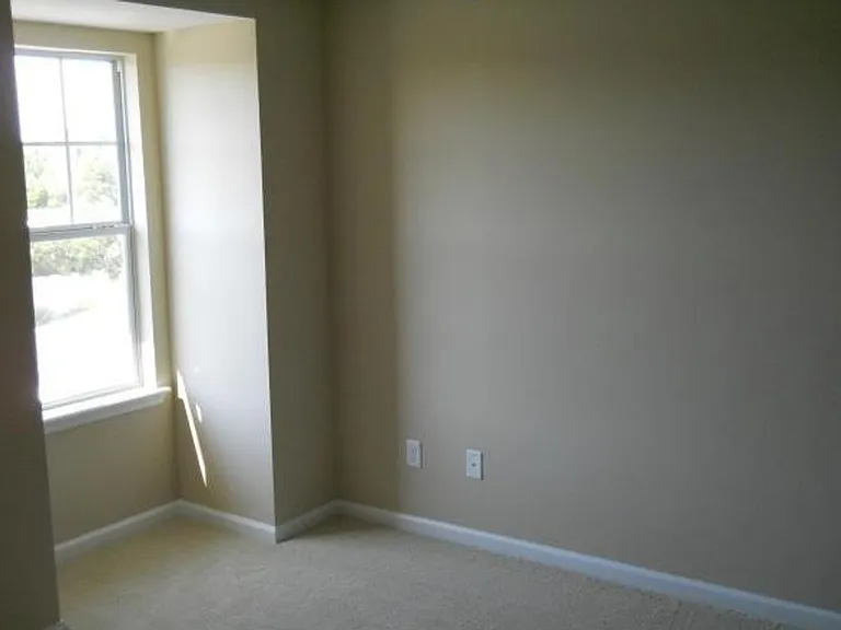 131 Islander Dr — Photo 15