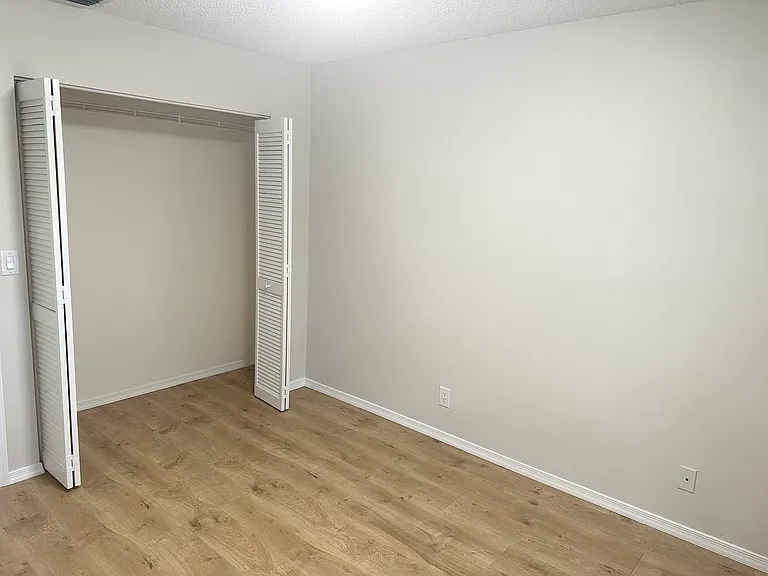 5387 Grand Park Pl — Photo 32