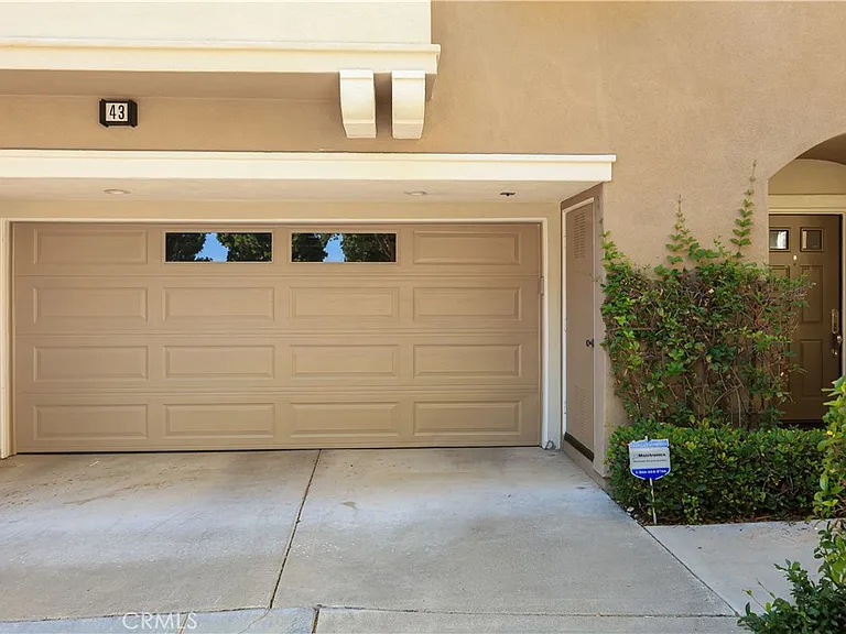 43 Visalia — Photo 35