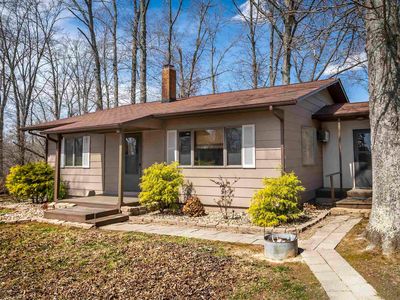 14868 Harris School Rd, Johnston City, IL, 62951
