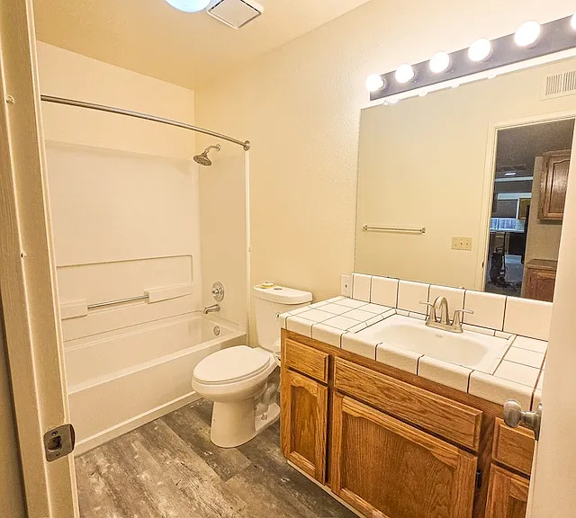 5322 W Sussex Way — Photo 16