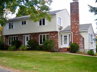 85 Old Farm Rd, Leominster, MA 01453