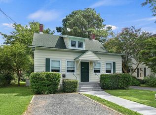 15189 King St, Belle Haven, VA 23306