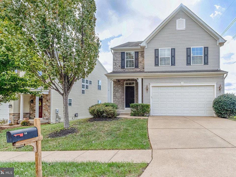 1st image of 14 Egret Ct
