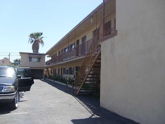 2nd image of 1524 W 226th St #1