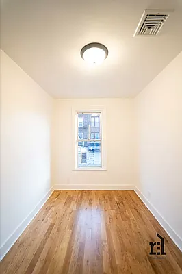 Rented by Voro New York | media 2