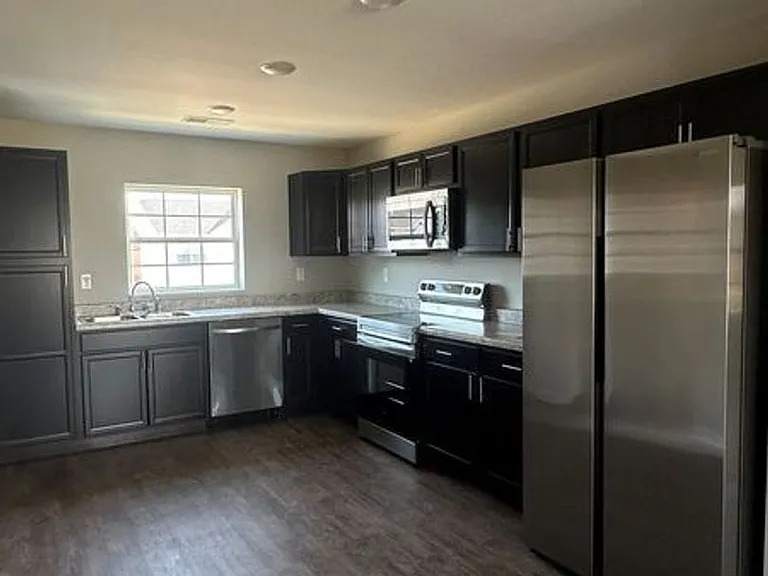 The District — Photo 3